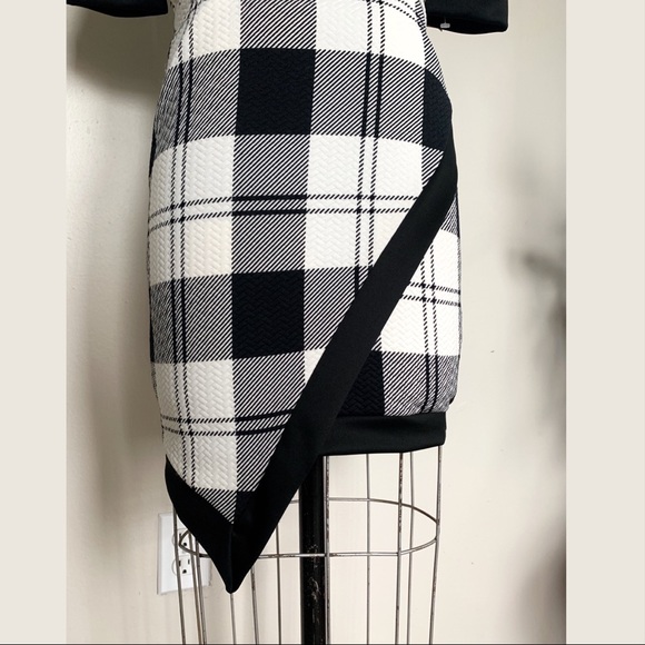NWT Plaid Quilted Zip Up Bodycon Dress - Picture 6 of 6